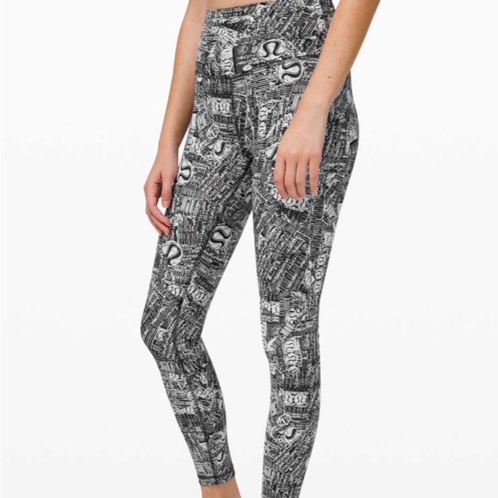 Lululemon Wunder Train 25” Size 4 leggings